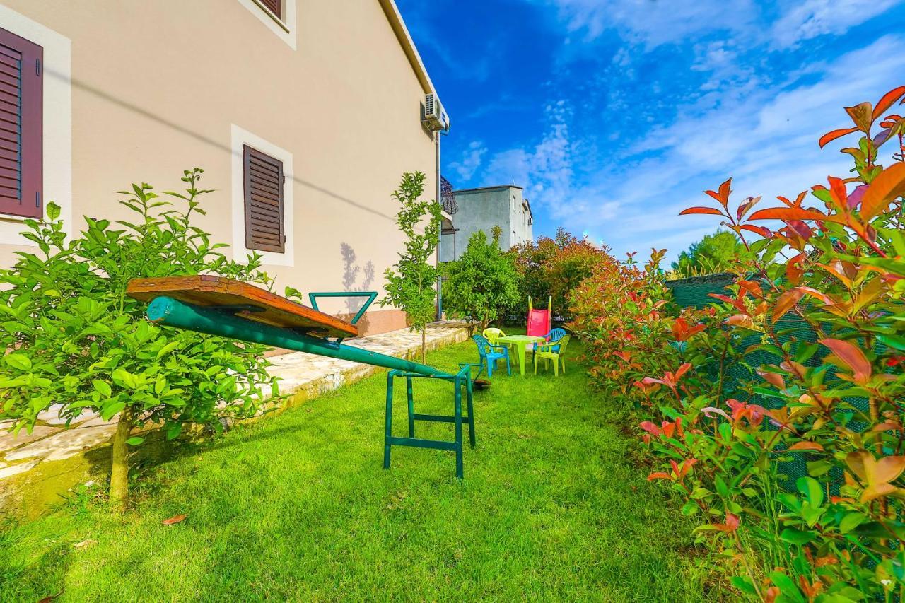 Villa Marica Kaštela Eksteriør billede